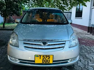 Toyota Corolla Spacio 2006 Silver