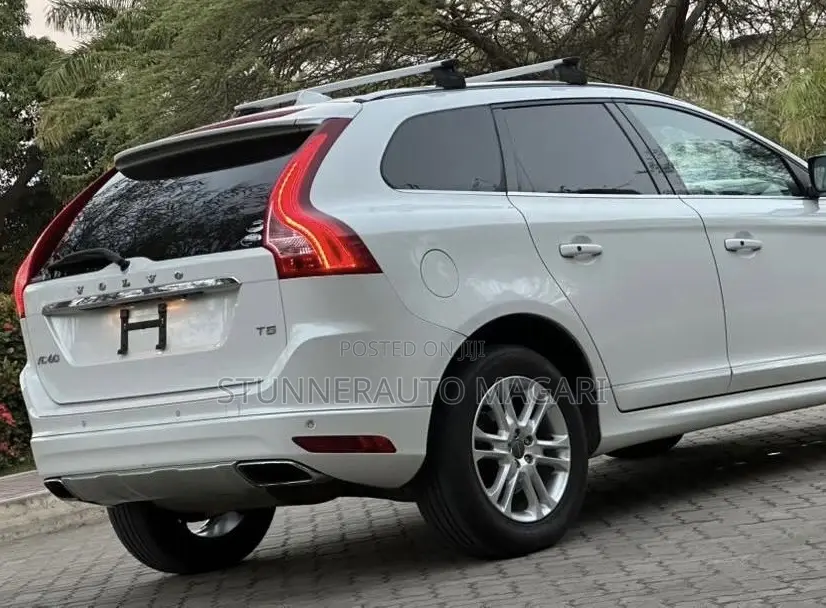 Volvo XC60 2014 White