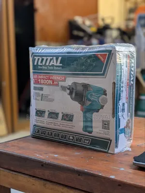Air Impact Wrench 1800 Square Drive 25mm