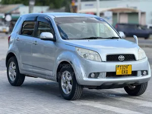 Toyota Rush 2006 Silver