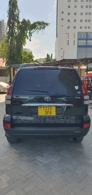 Toyota Land Cruiser Prado 2005 Black