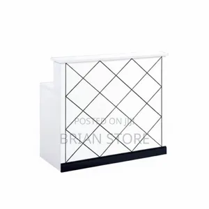 Modern Reception Desk (White)