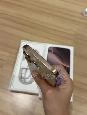 New Apple iPhone 16 Pro Max 256 GB Gold