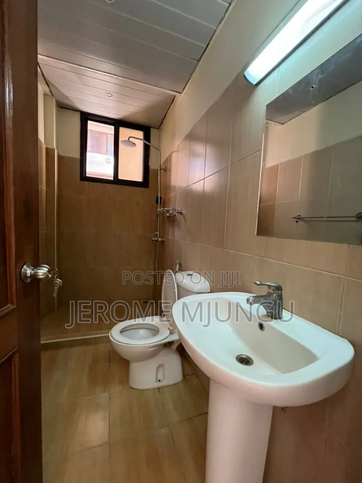 Furnished 3bdrm Apartment in Upanga West for rent