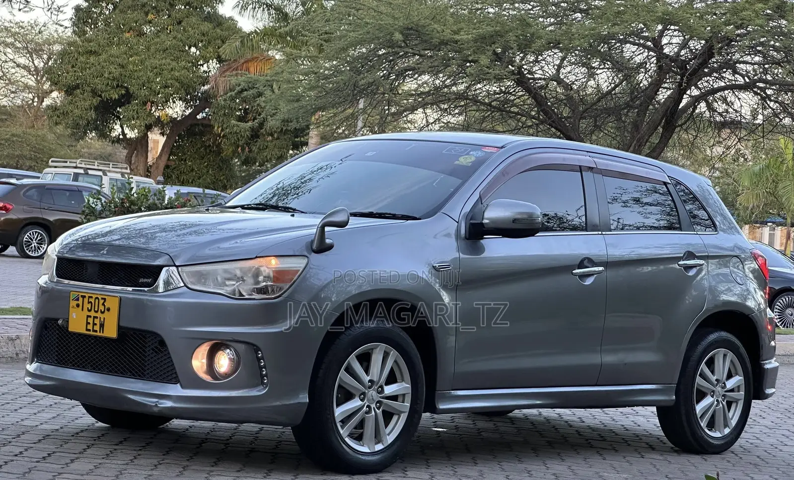 Mitsubishi RVR 2013 Gray
