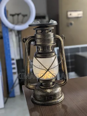 Lantern Ya Kisasa Ya Nje Inatumia Solar