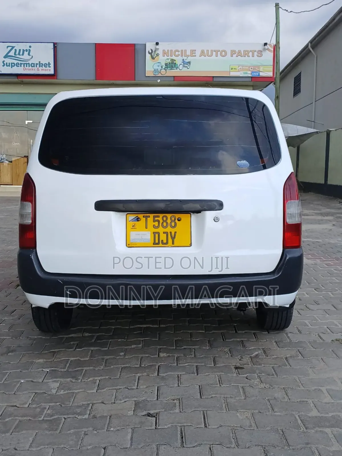 Toyota Probox 2005 White