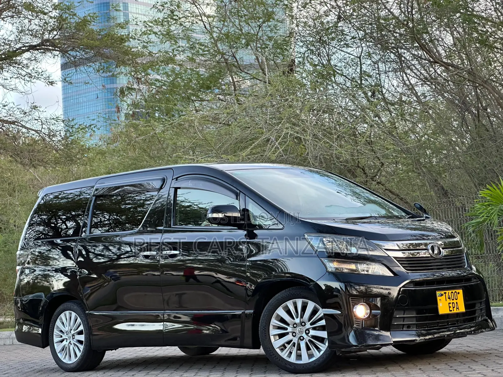 Toyota Vellfire 2013 Black