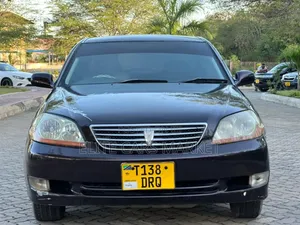 Toyota Mark II 2004 Black