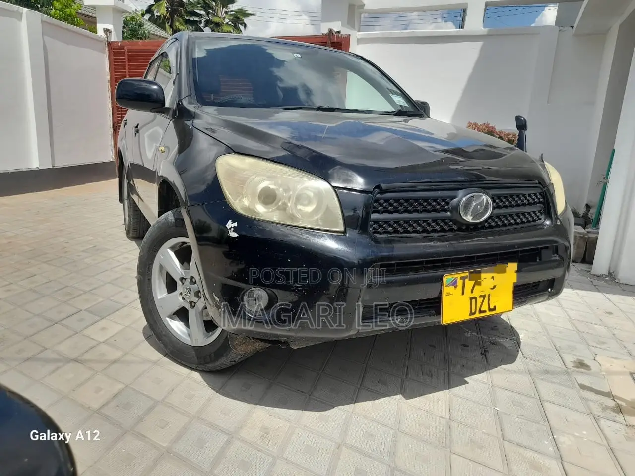 Toyota RAV4 2010 Black