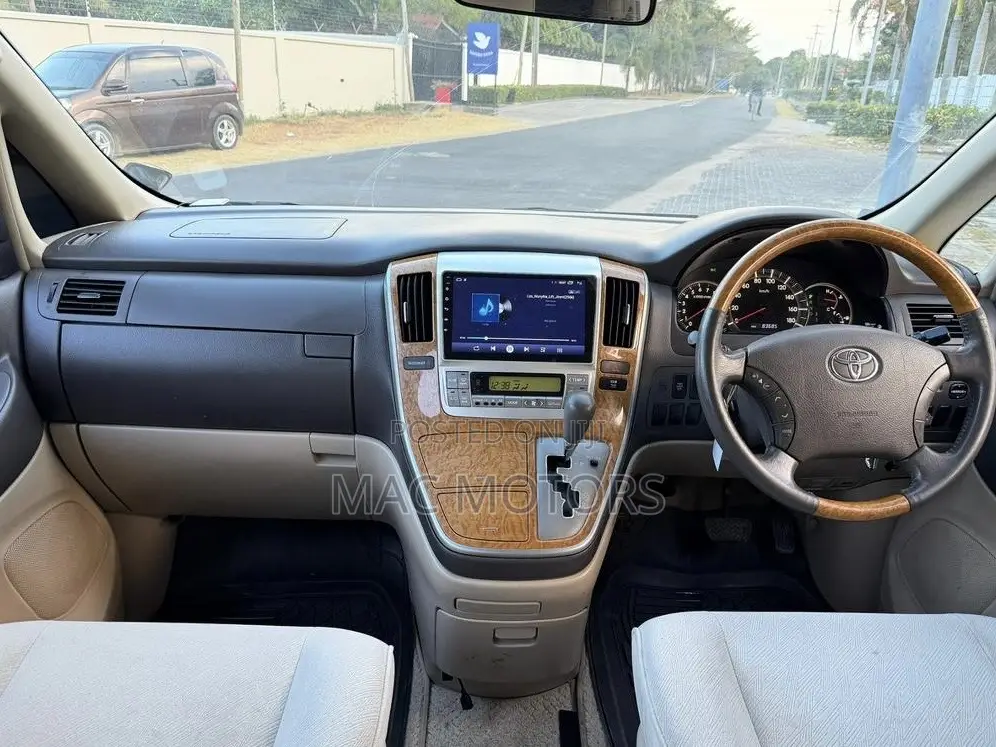 Toyota Alphard 2005 Black
