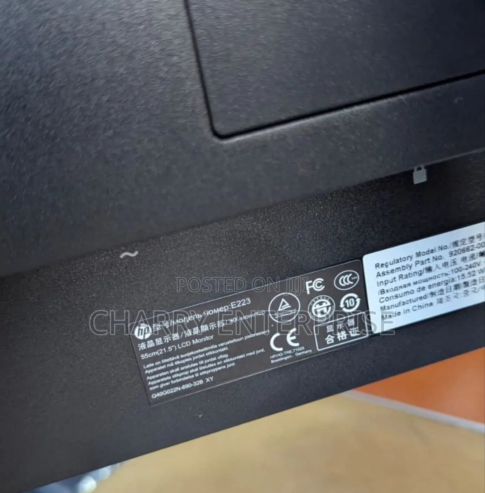 Hp E223 Monitor Frameless With Hdmi and Vga Display Ports