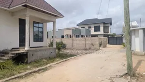 3bdrm House in Bunju B for sale