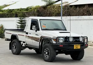 Toyota Land Cruiser 2012 White