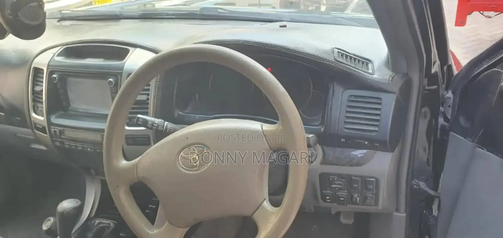 Toyota Land Cruiser Prado 2005 Black