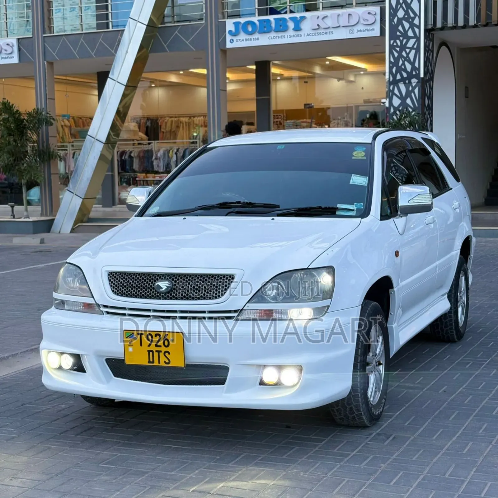 Toyota Harrier 2.4 16V 2001 White