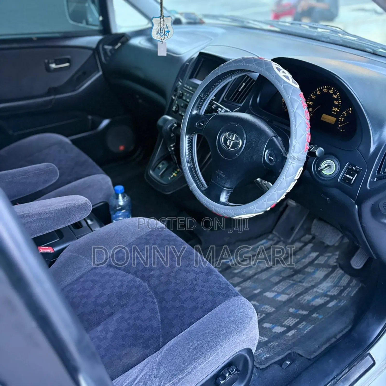 Toyota Harrier 2.4 16V 2001 White
