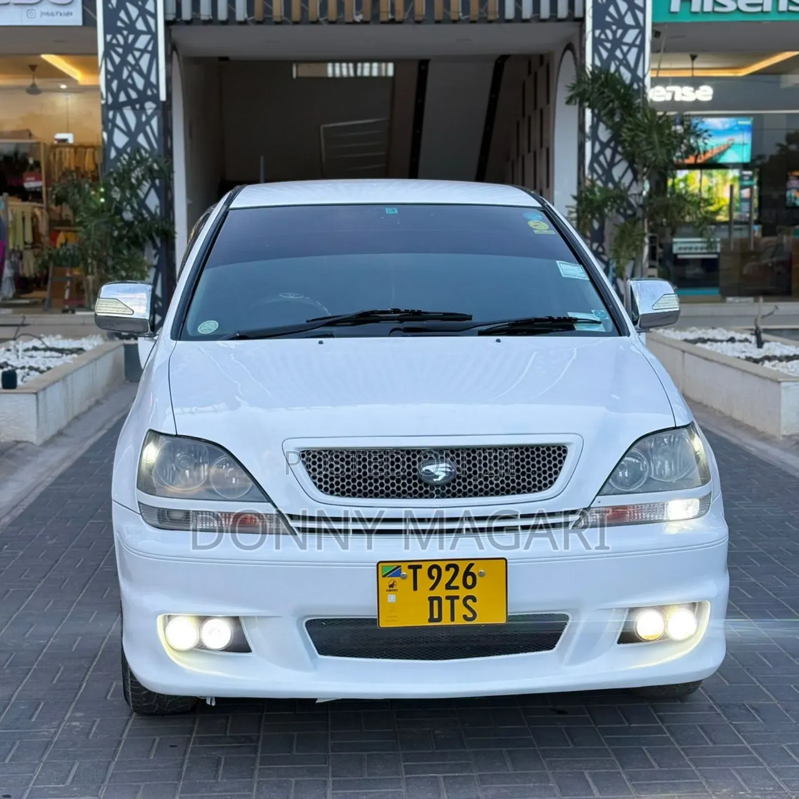 Toyota Harrier 2.4 16V 2001 White