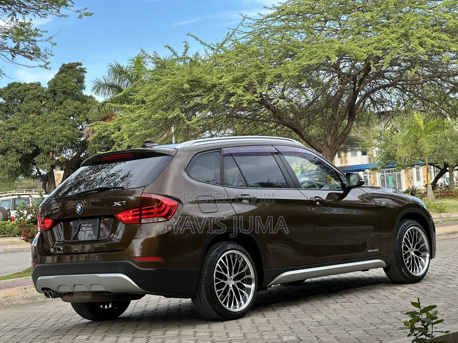 BMW X1 2013 Brown