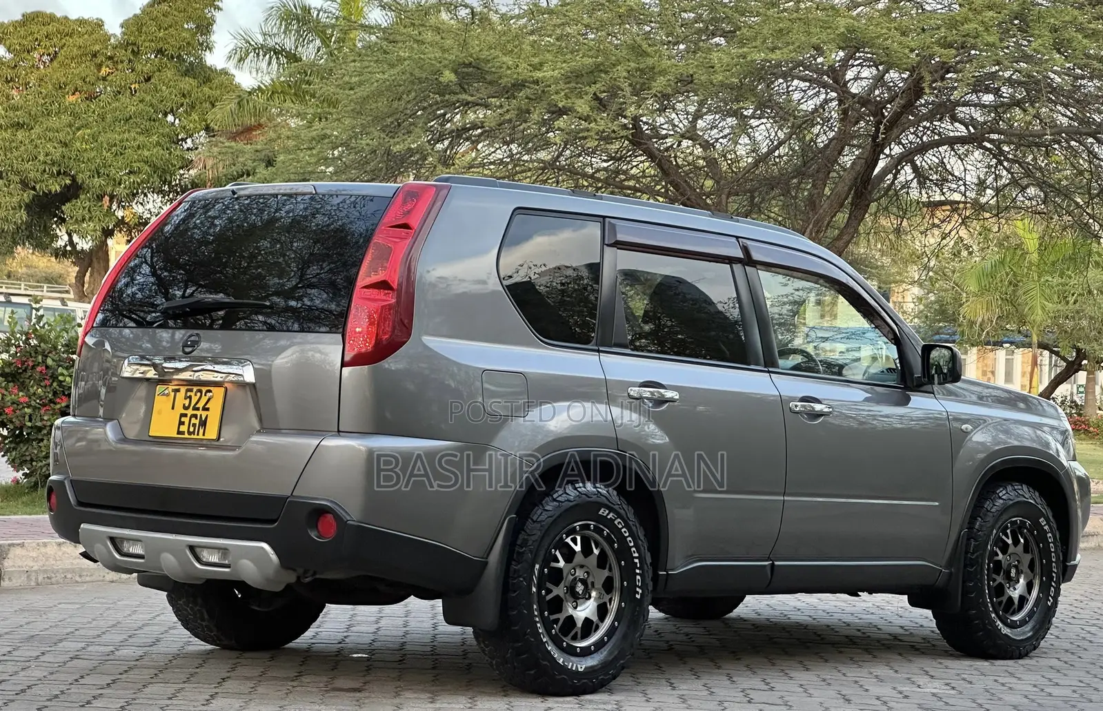Nissan X-Trail 2.0 Petrol XE 2009 Gray