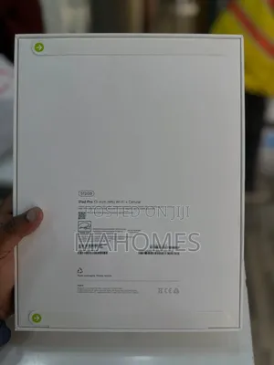 New Apple iPad Pro 13 (2025) 512 GB