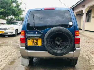 Mitsubishi Pajero Mini 2006 Blue