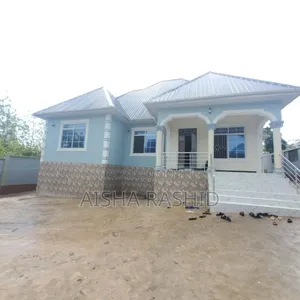 4bdrm House in Goba for sale