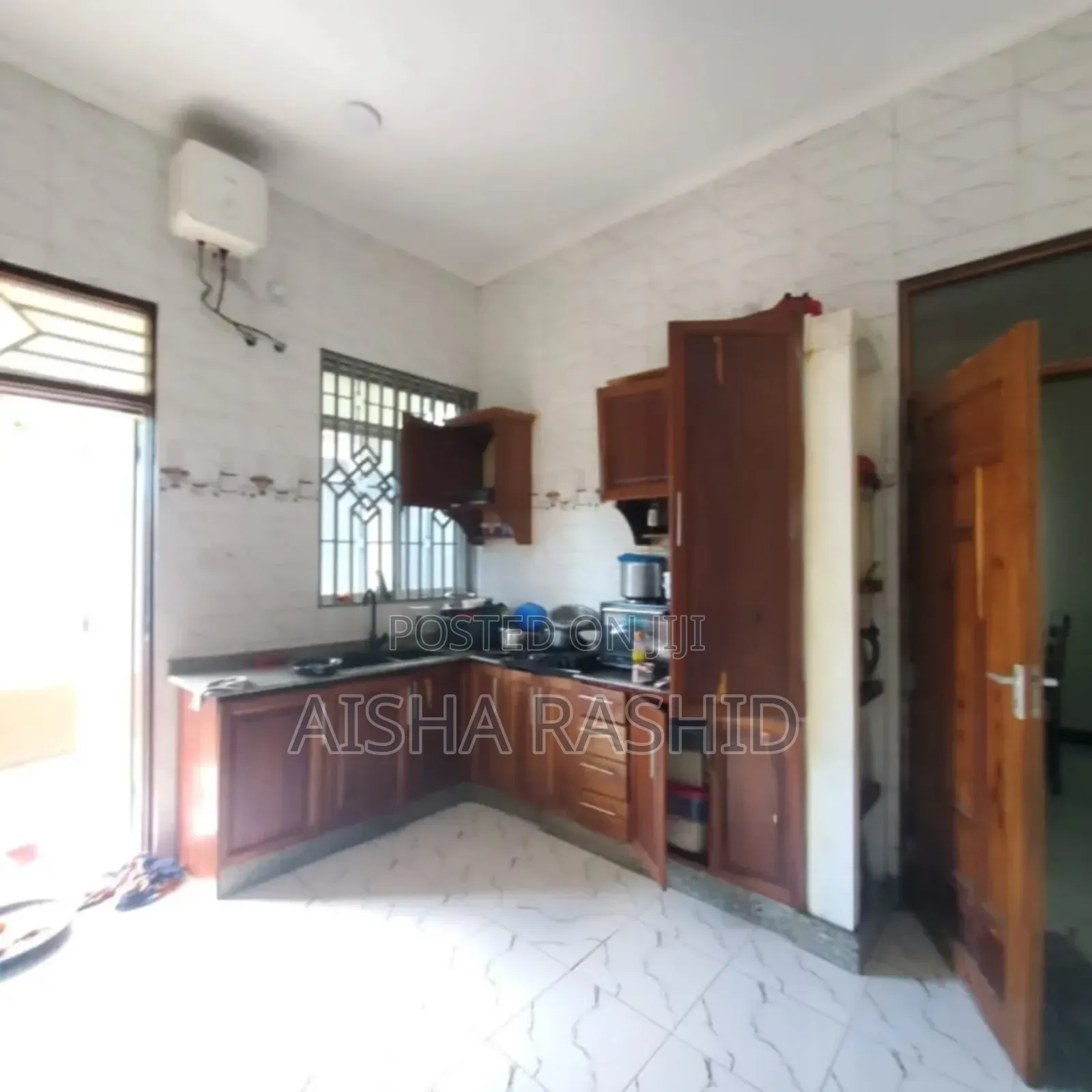 4bdrm House in Goba for sale