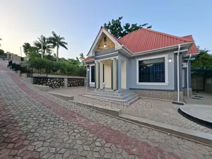 2bdrm Bungalow in Kimara Stop Over for rent