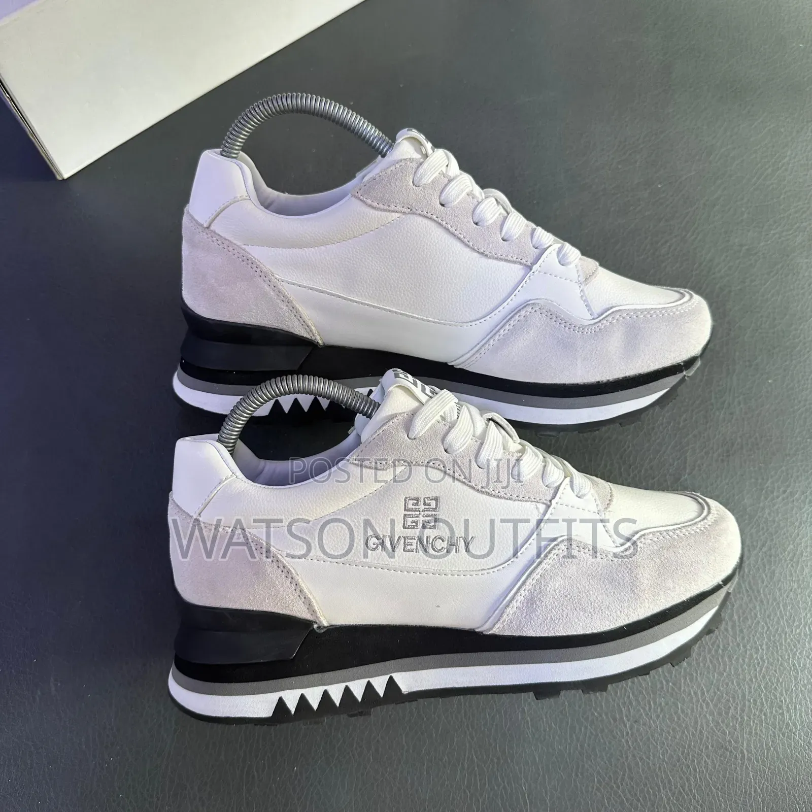 Men's Leather Shoes Givenchy Brand New Very Classical