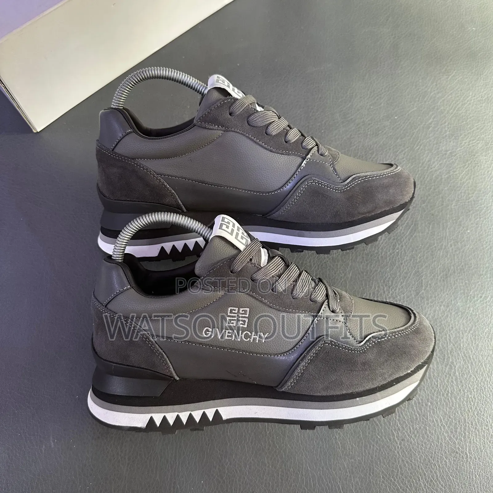 Men's Leather Shoes Givenchy Brand New Very Classical
