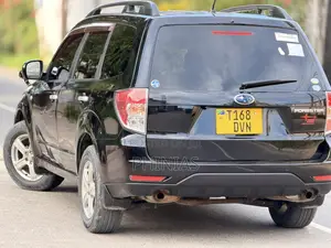 Subaru Forester 2010 Black