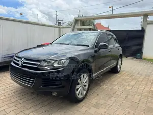 Volkswagen Touareg 2015 Black