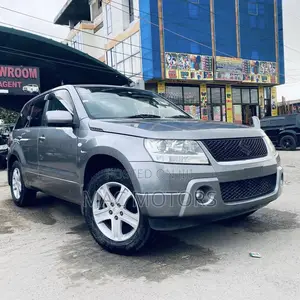 Suzuki Escudo 2008 Gray