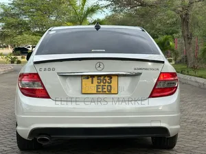 Mercedes-Benz C-Class 2009 White