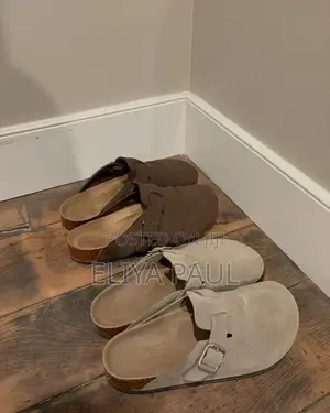 Boston Clogs Suede