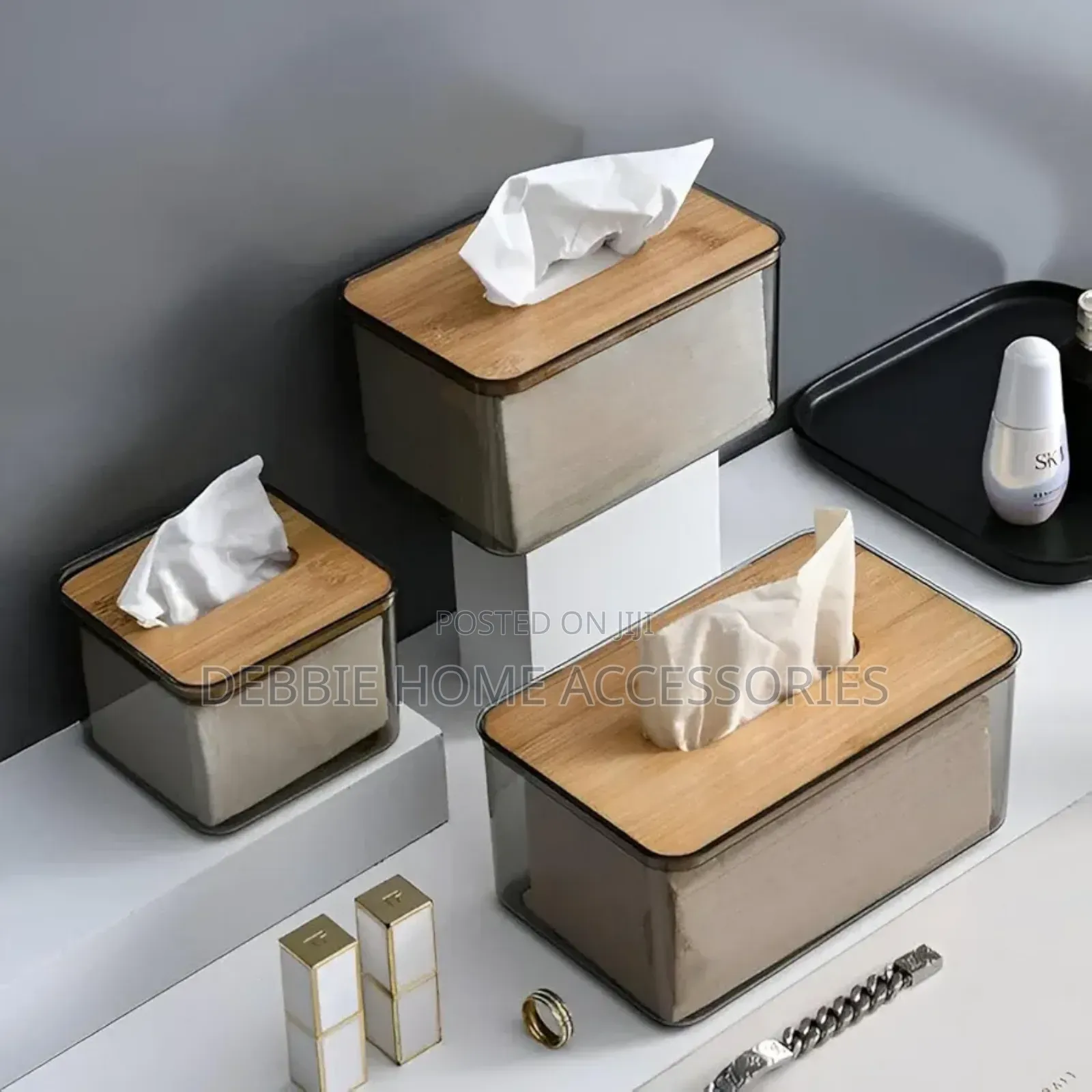 Acrylic Tissue Box With Bamboo Lid(Nogis)