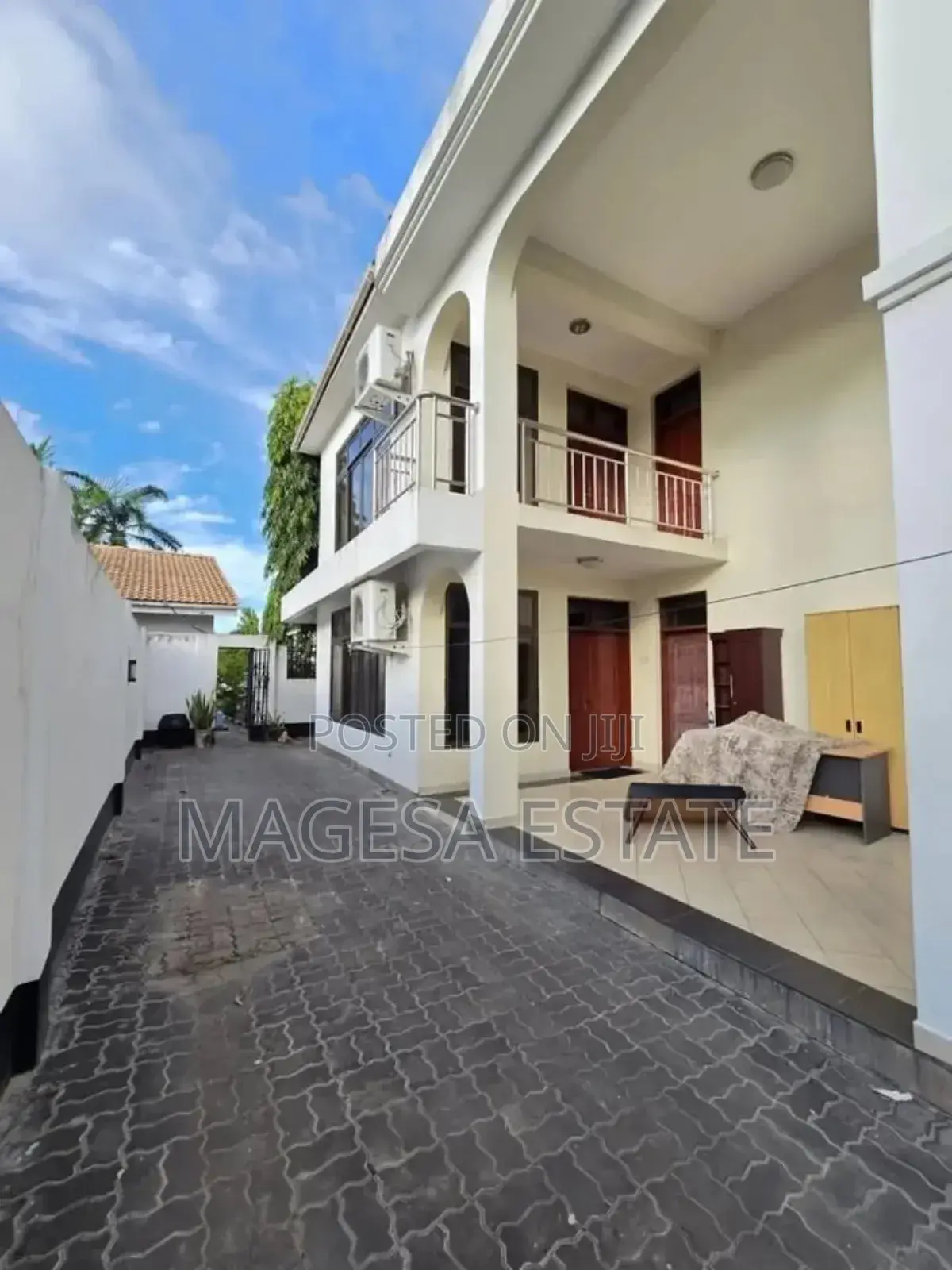 2bdrm Apartment in Mikocheni for rent