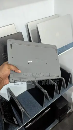 New Laptop Dell Latitude 3120 8GB Intel Pentium SSD 128GB