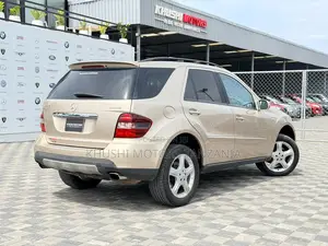 Mercedes-Benz M Class 2007 Gold