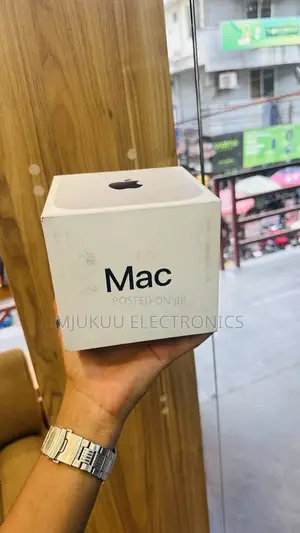 New Desktop Computer Apple Mac Mini M4 16GB Apple M4 SSD 256GB