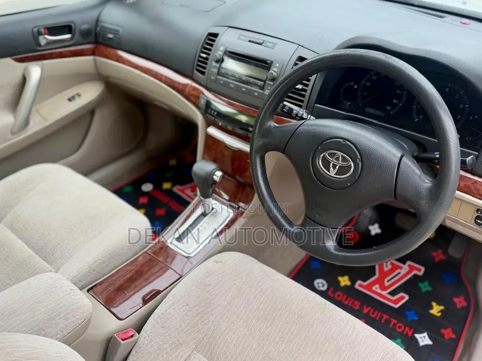 Toyota Premio 1.5 FWD 2004 White