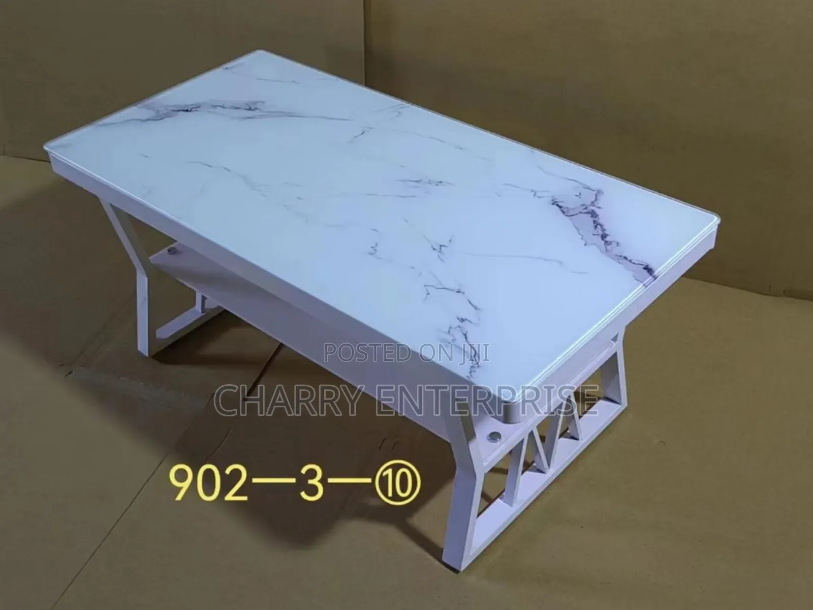 Coffee Table / Sitting Room Table Meza Za Kwenye Sebule