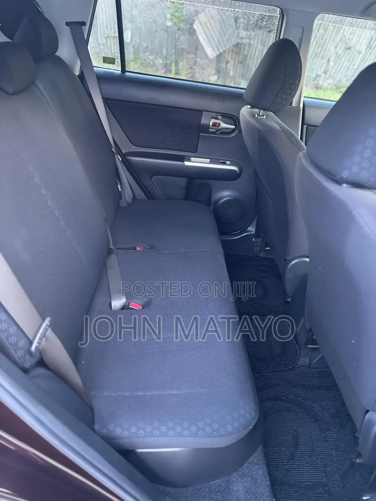 Toyota IST 2003 Silver