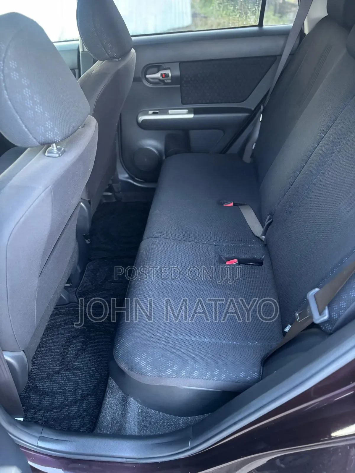 Toyota IST 2003 Silver
