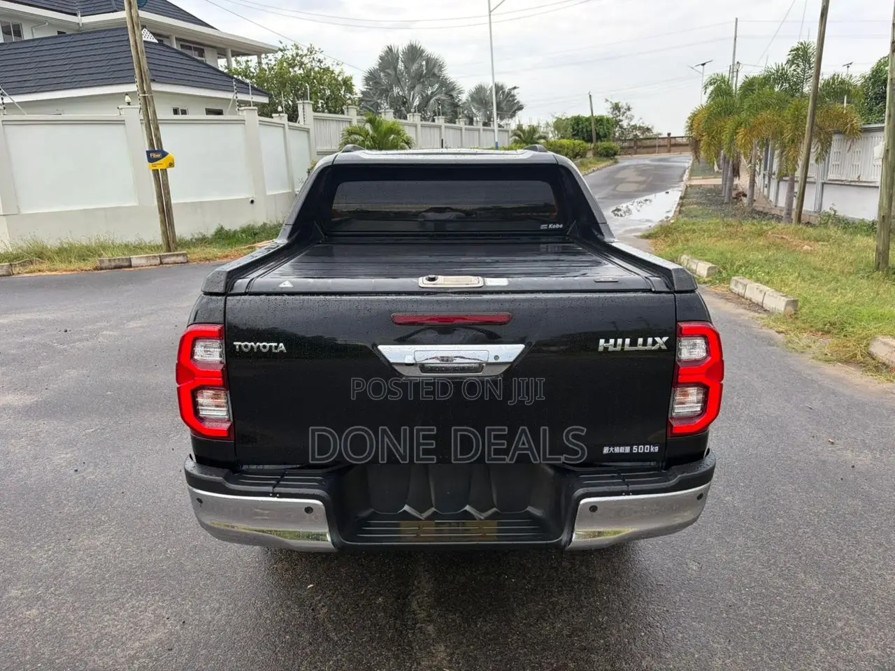 Toyota Hilux 2020 Black