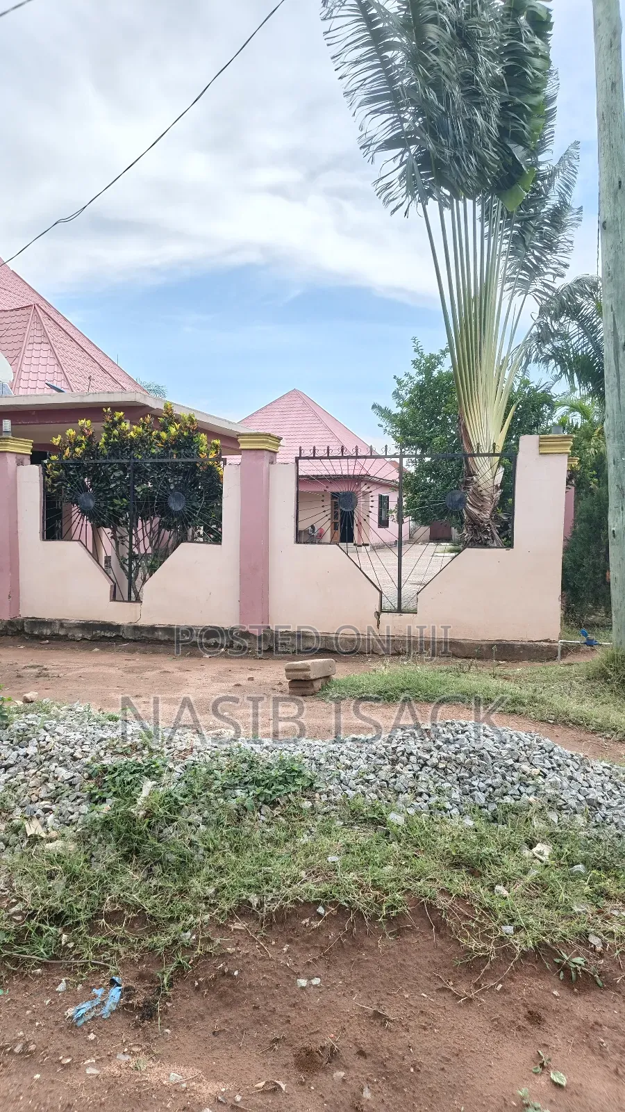 Lodge/Bar for Sale Mwanza Luchelele