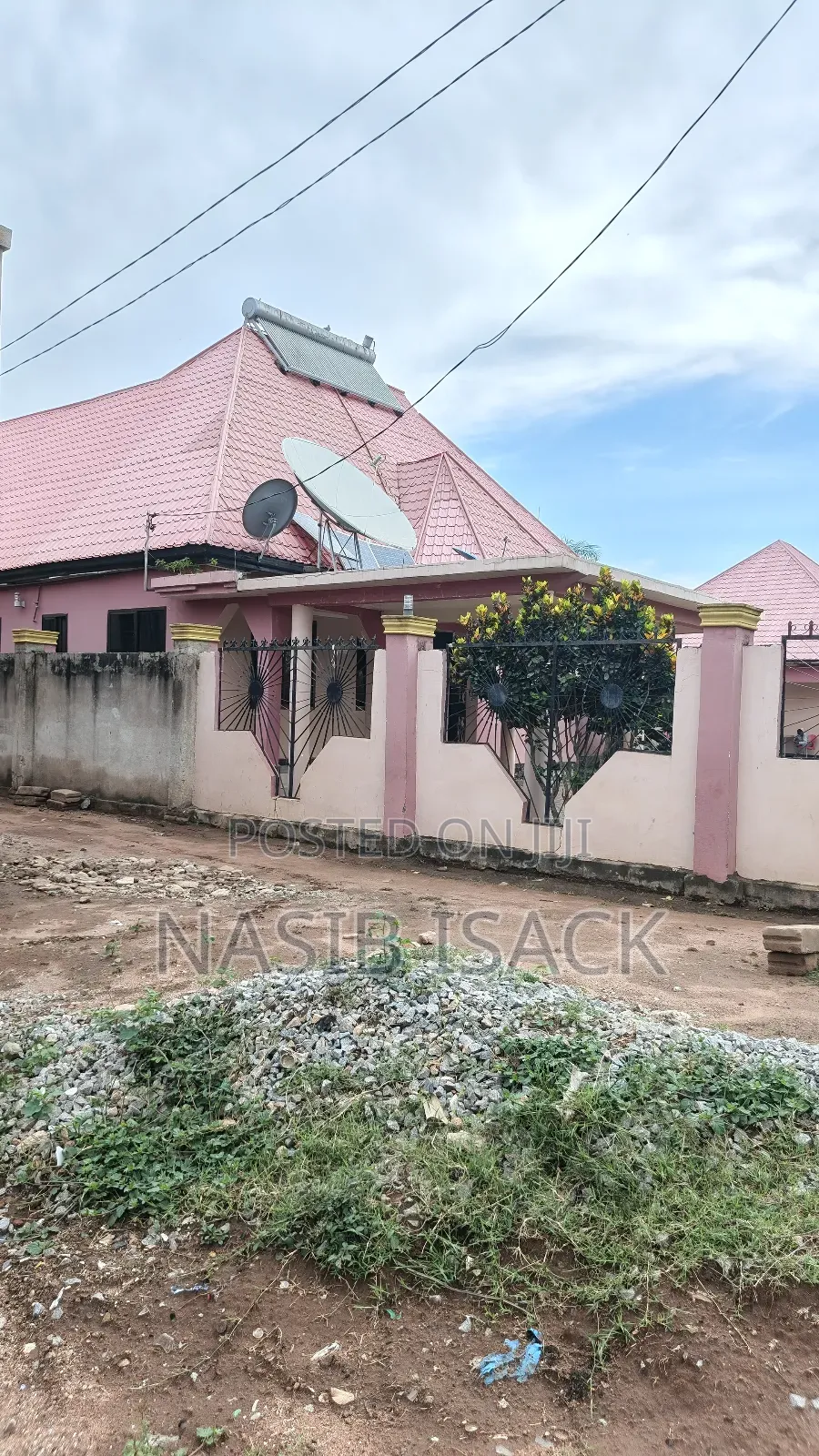 Lodge/Bar for Sale Mwanza Luchelele