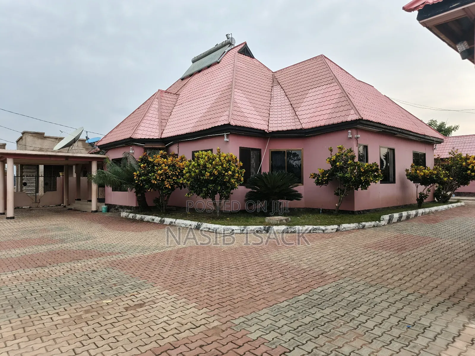 Lodge/Bar for Sale Mwanza Luchelele