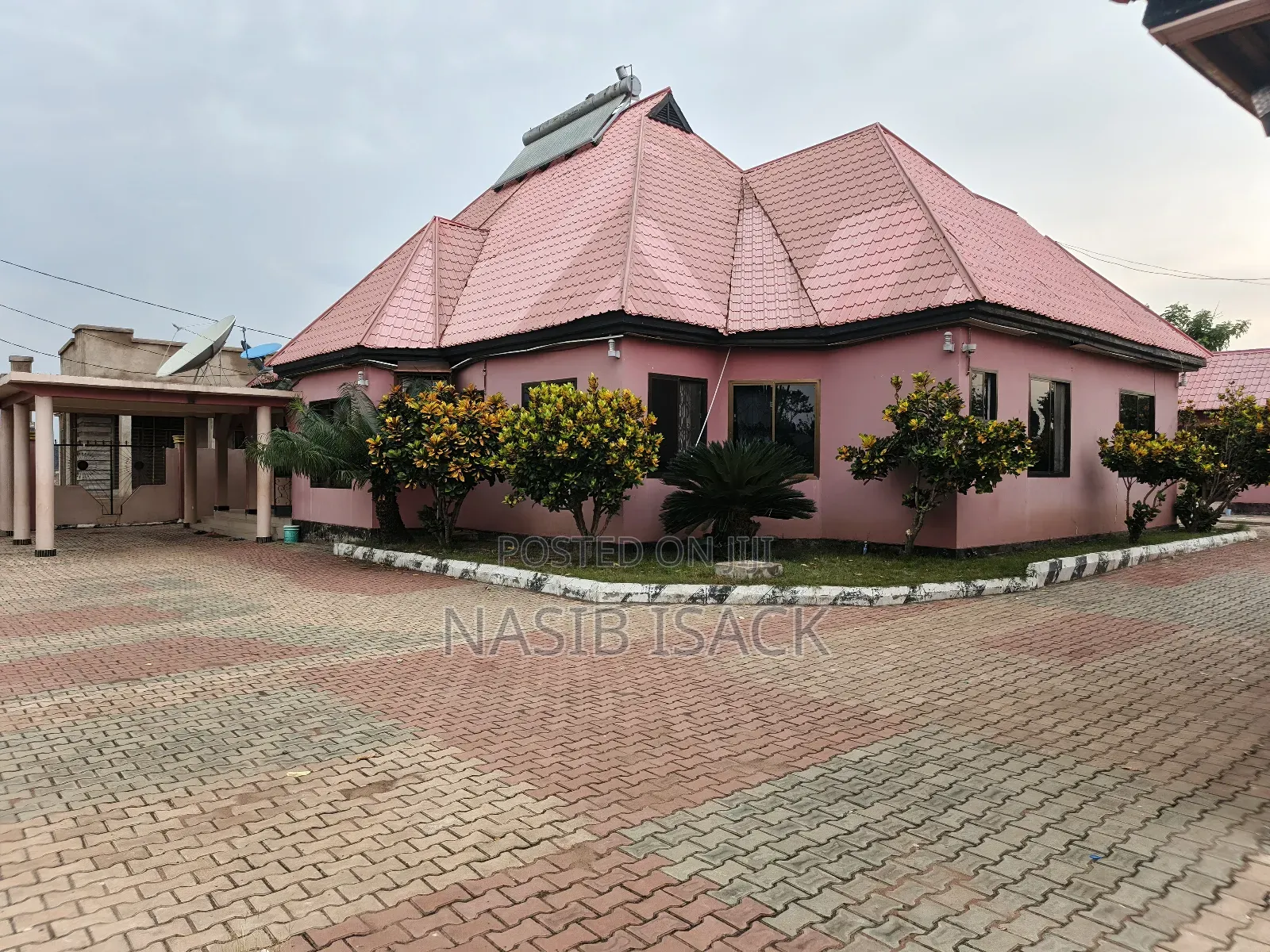 Lodge/Bar for Sale Mwanza Luchelele